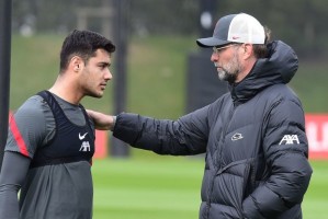  利物浦新帅首签曝光，德甲锋霸空降安菲尔德