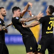  意甲争四悬念再起，罗马力克拉齐奥  