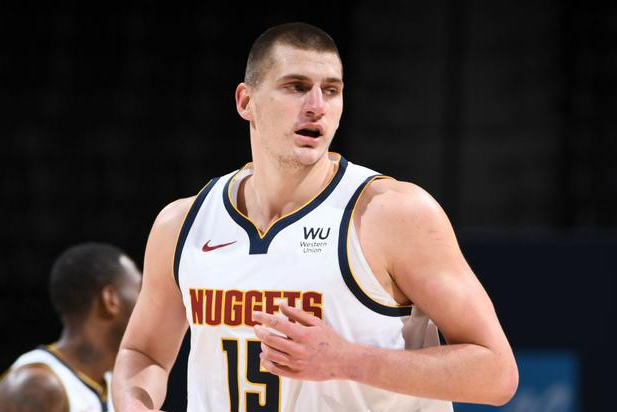  贾马尔穆雷高效砍分掘金客场轻取火箭获六连胜  